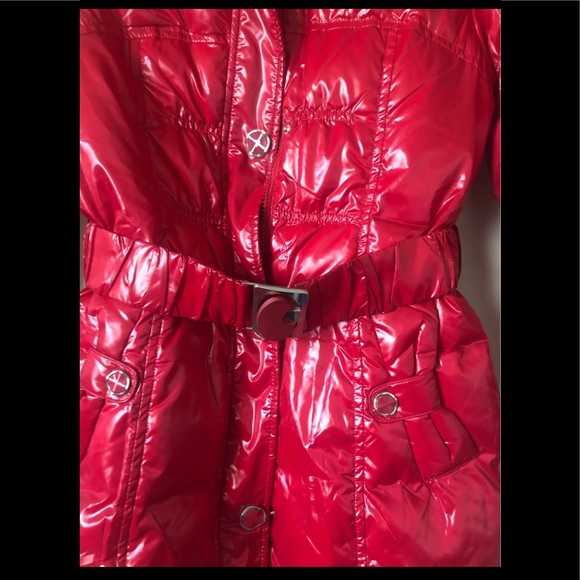 Beautiful Long Coat by GUEQI Fashion - Picture 7 of 12